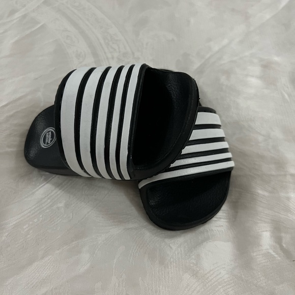 SOLD!!!! - Picture 3 of 4